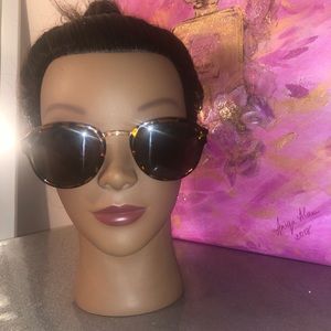 Cheetah girl sunglasses